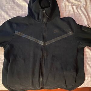 Mens black Nike tech